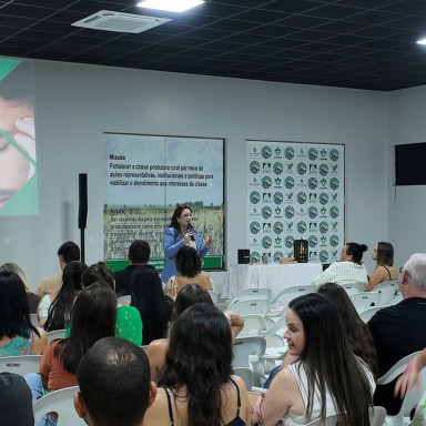 Primacredi realiza palestra de educação financeira em Querência e amplia circuito no Vale do Araguaia