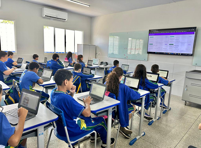 Seduc incentiva matrículas de novos alunos em escolas de tempo integral da rede estadual