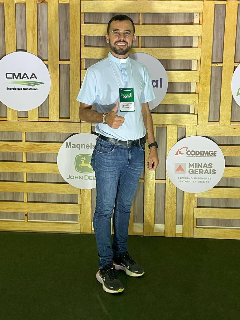 Padre Sebastião participa da primeira Feira Tecnológica do Agronegócio Mineiro em Uberlândia