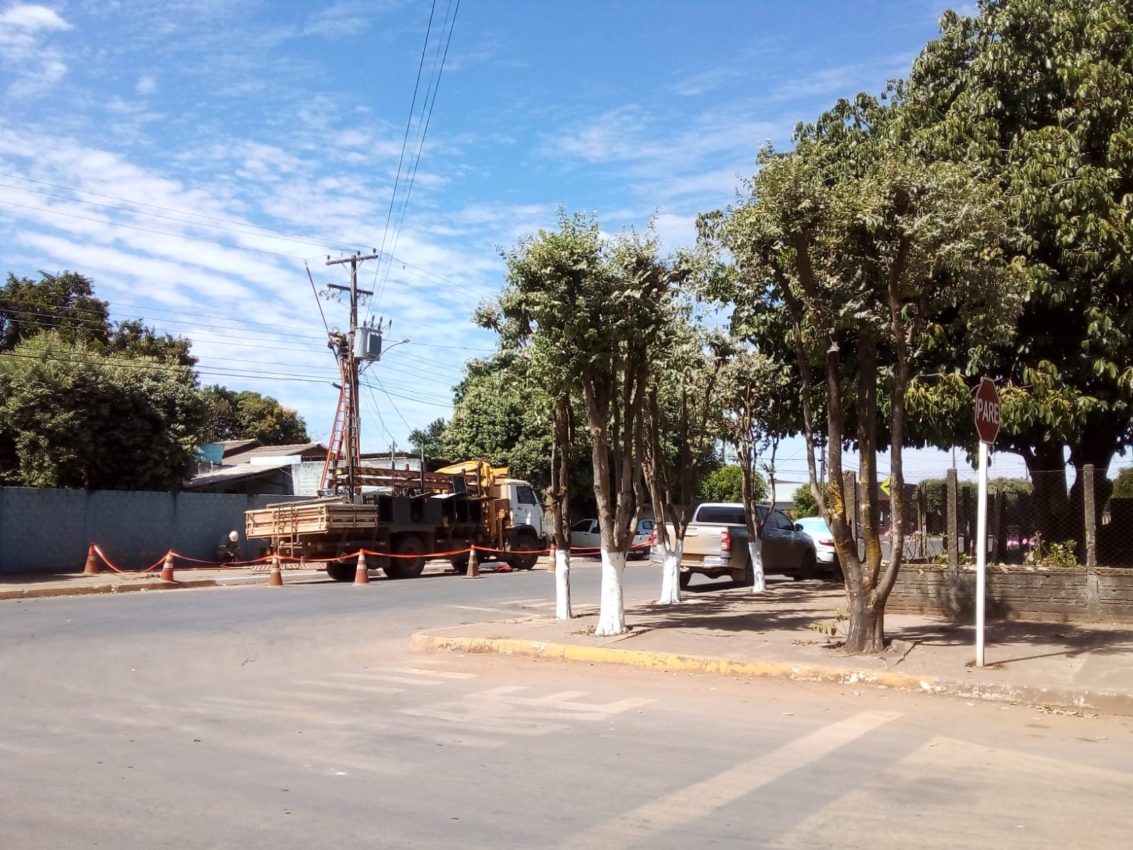 Setor E de Querência está sem energia