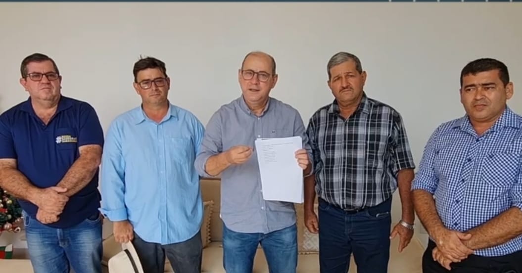 Crédito da foto: Assessoria Dr Eugênio anuncia primeira parcela de R$ 710 mil do convênio para recuperação da MT-243