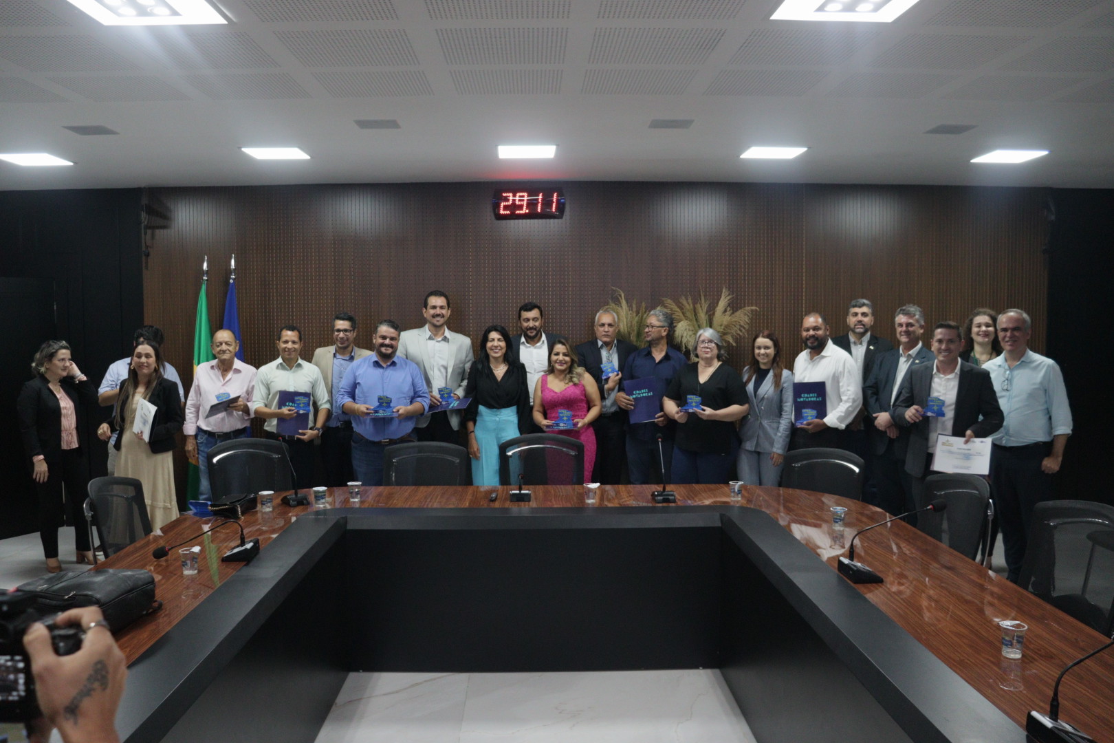 Governo premia Água Boa, Campinápolis e Canarana por práticas inovadoras no serviço público