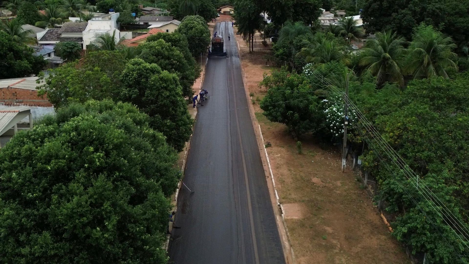 Prefeitura de Água Boa divulga cronograma para continuidade da aplicação de microrrevestimento nas vias urbanas