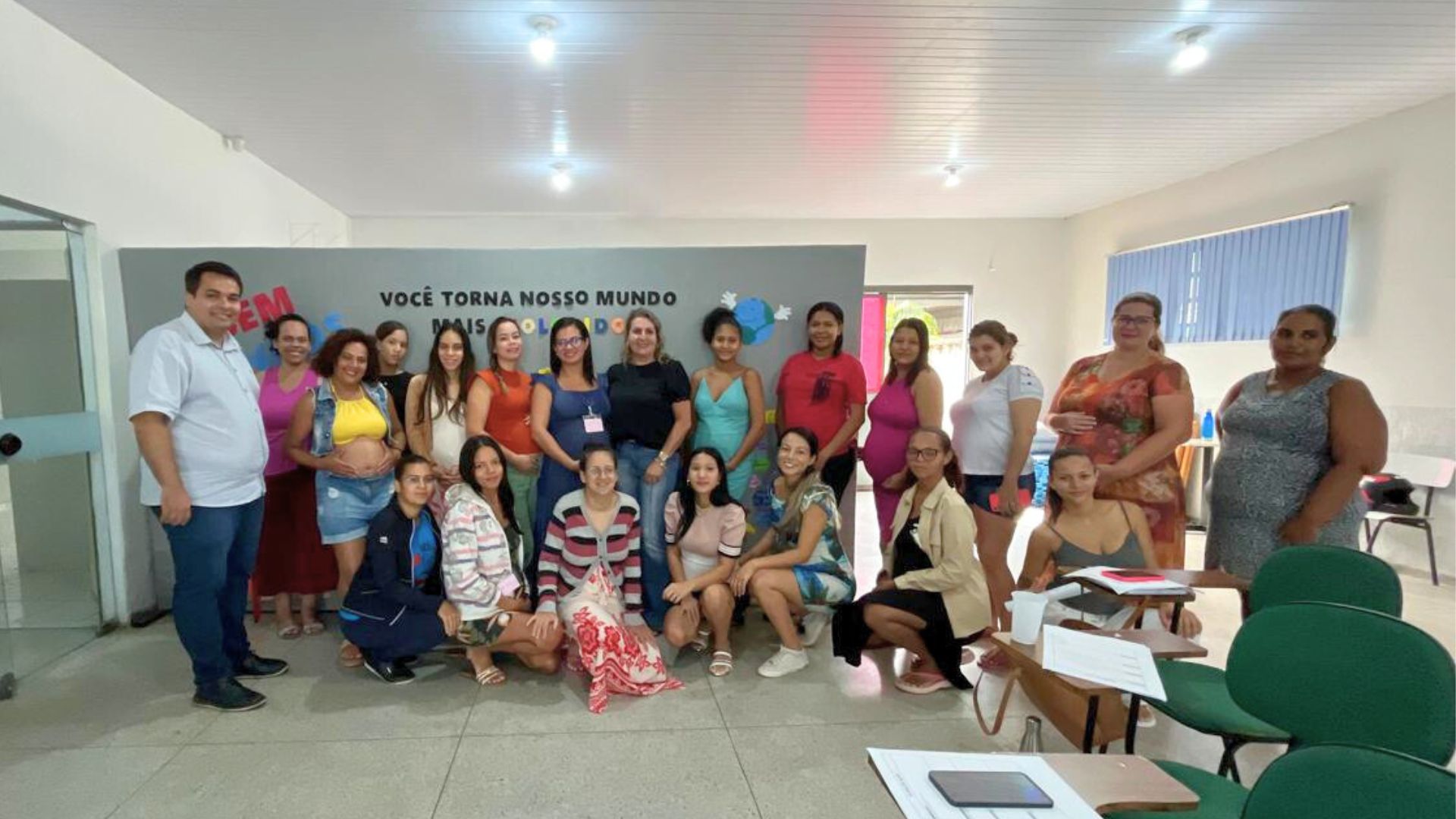 Futuras mamães aprendem sobre planejamento financeiro e motivação no CRAS de Água Boa