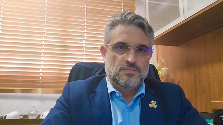 Vacinas podem proteger o coração, diz médico ao Notícias Interativa - veja vídeo
