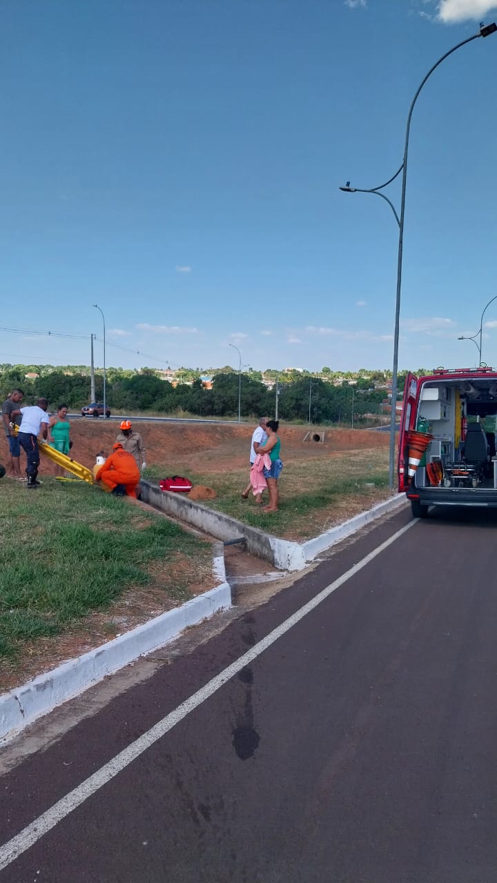 Bombeiros atendem queda de moto