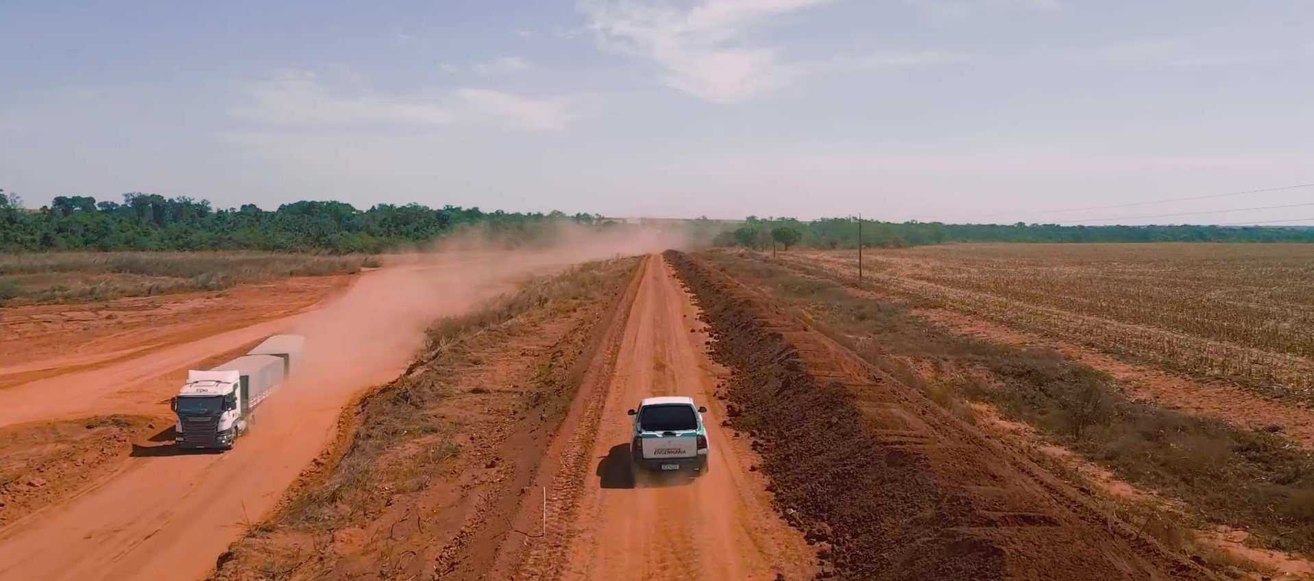 Conexão Rural: Prefeitura avança na pavimentação da QRC-387 com apoio do Governo do Estado e produtores locais