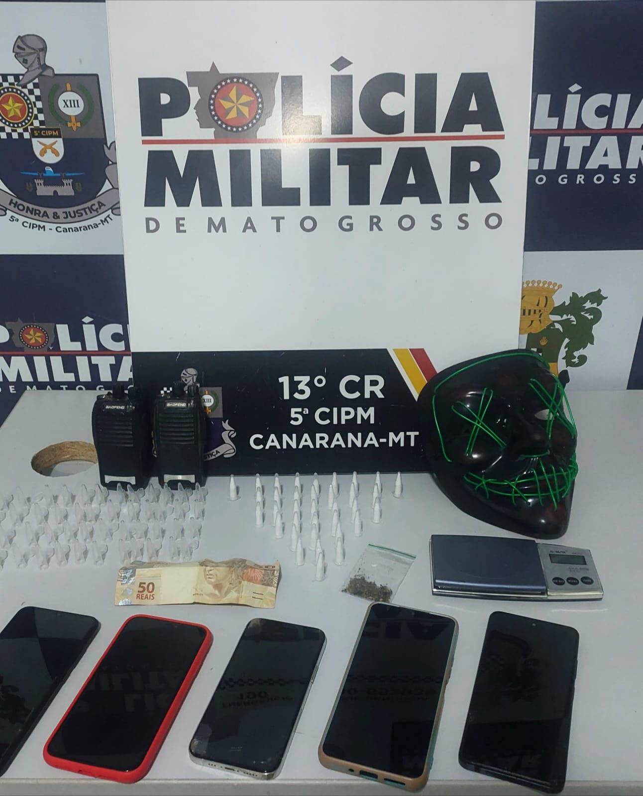 PM prende casal com drogas; ela está grávida