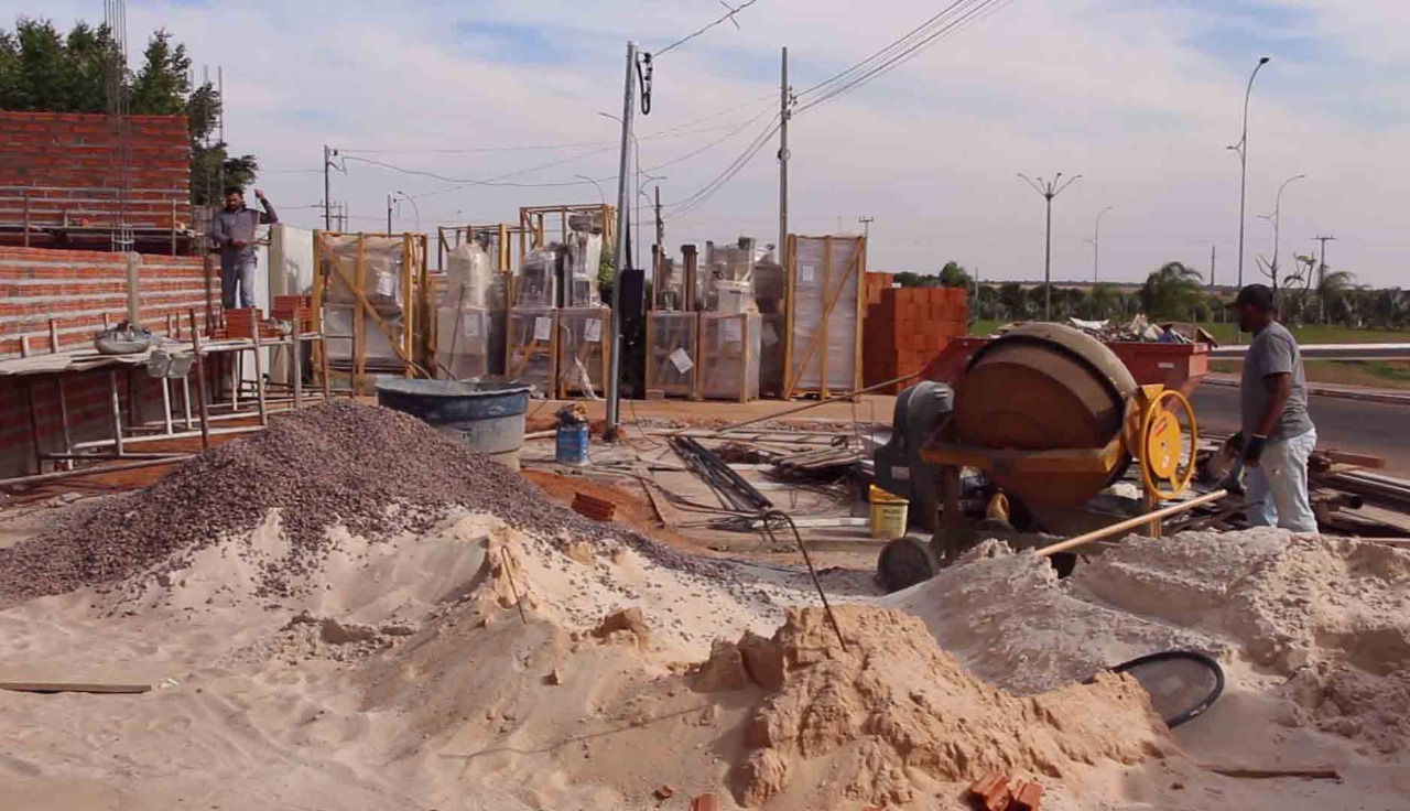 Construção civil aumenta 20%, gerando emprego e renda