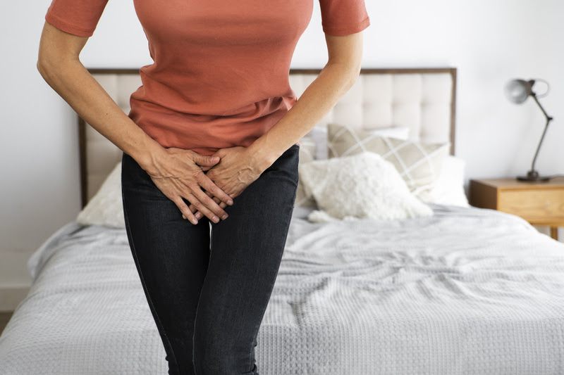 Milhares de brasileiros convivem com incontinência urinária e fecal sem diagnóstico ou tratamento