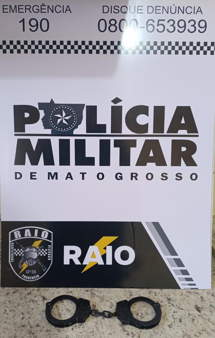 Equipe Raio de Motopatrulhamento da PM cumpre mandado de prisão
