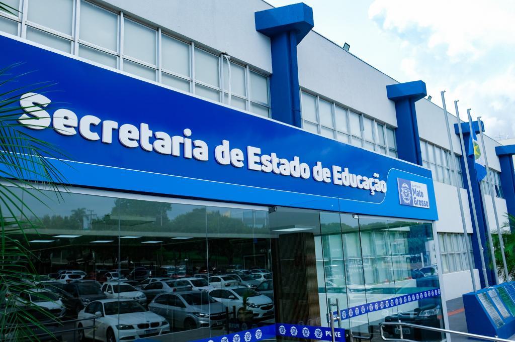 Confira edital do concurso da Seduc com 1.500 vagas para professores
