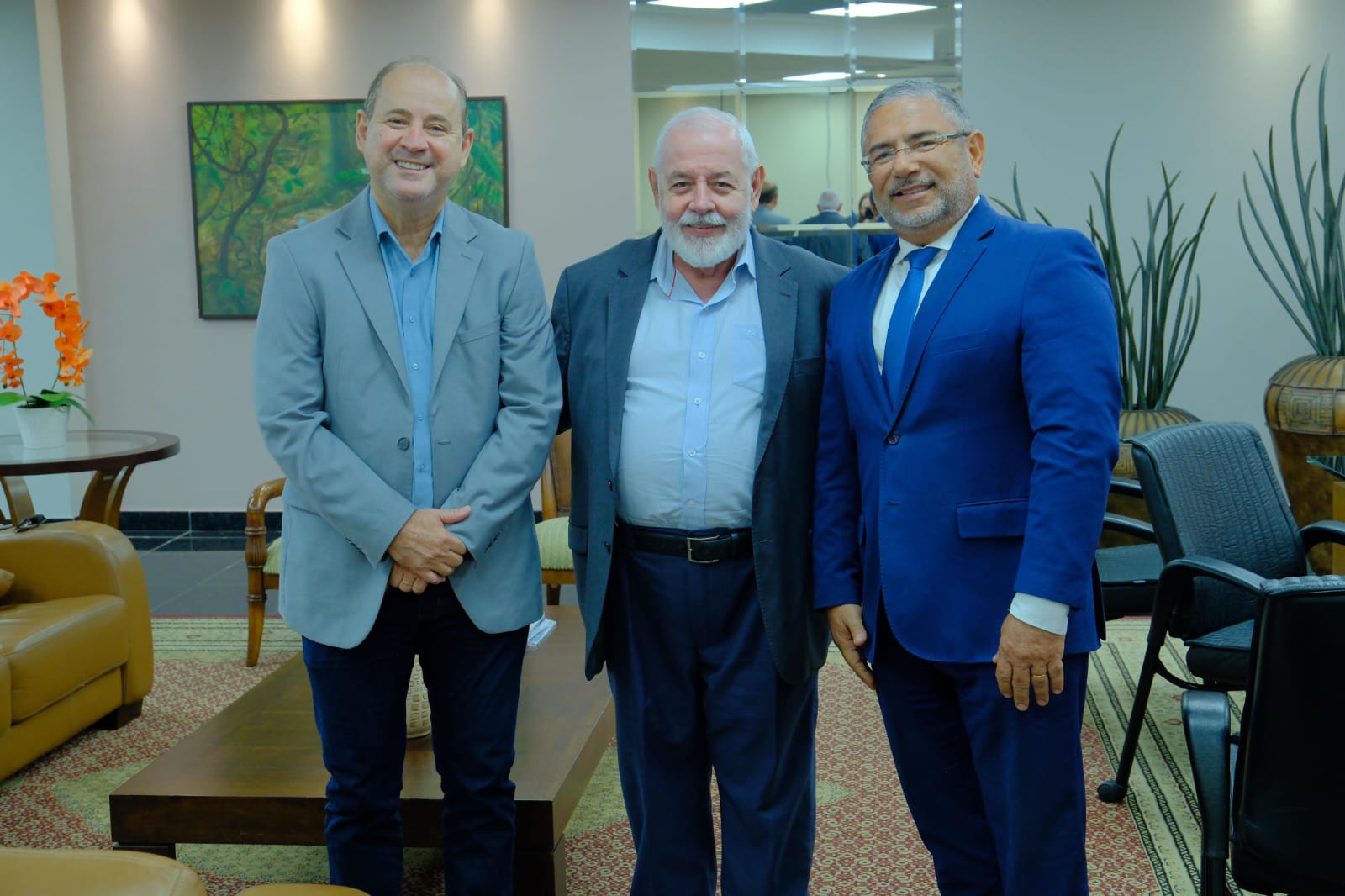 Dr. Eugênio fala com presidente do TJMT sobre licenciamento de assentamentos no Araguaia