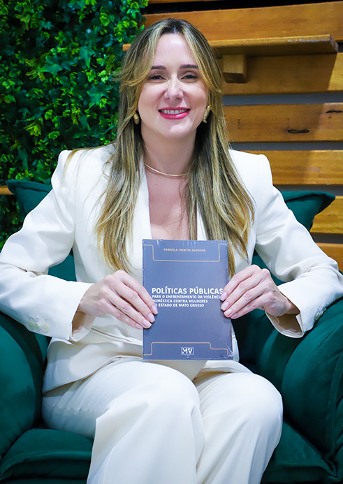 Água-boense Mestre é aprovada para doutorado em universidades - veja vídeo