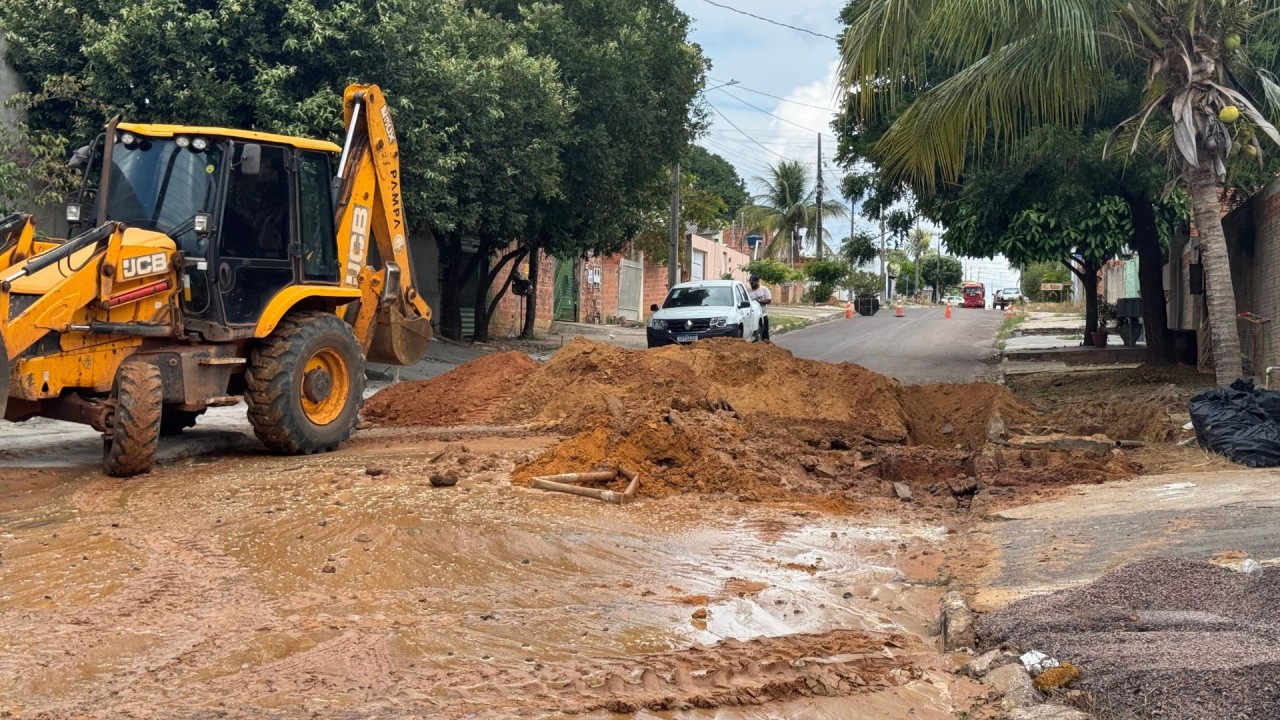 Prefeitura de Água Boa inicia obra de drenagem na Avenida Coopercana e Rua 15