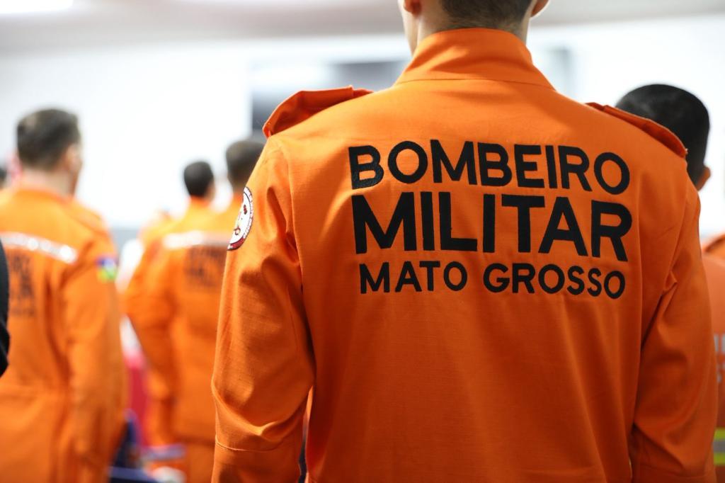 Seletivo para médicos do CBMMT prevê salário inicial de R$ 15 mil; valor pode chegar a R$ 18 mil