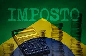 Morador reclama do valor do IPTU e do atendimento via rede social
