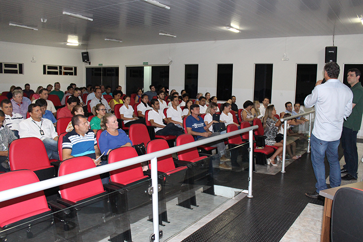 Comunidade empresarial participou do workshop