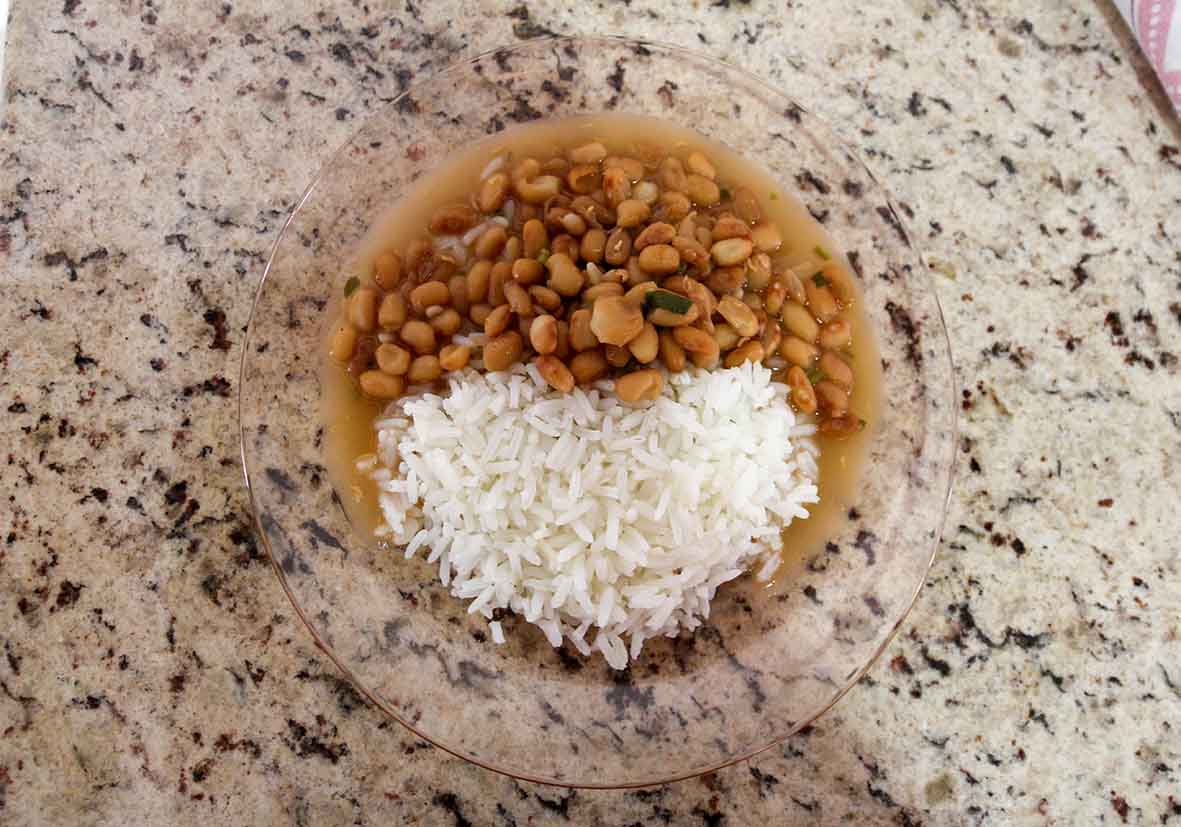 prato arroz e feijao