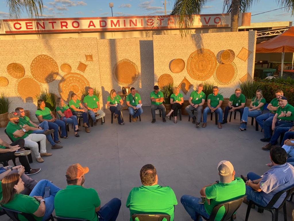 hoje reuniao