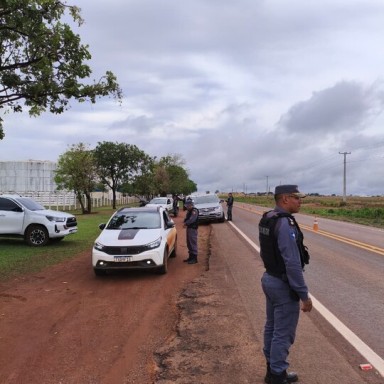 Operação Rodovia Segura fiscaliza mais de 300 veículos na MT-240 em Água Boa